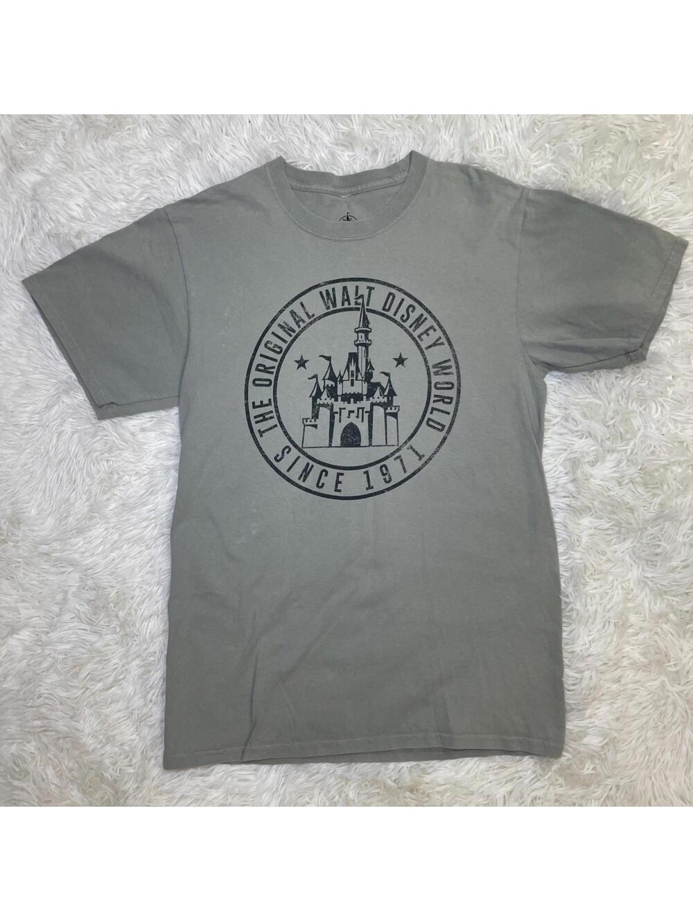 The Original Walt Disney World Since 1971 T-Shirt - Sz M - Green Unisex